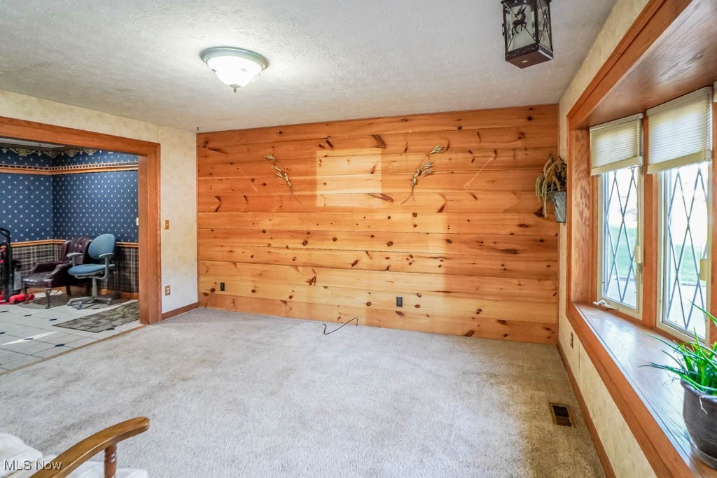 Norton Acres - Residential