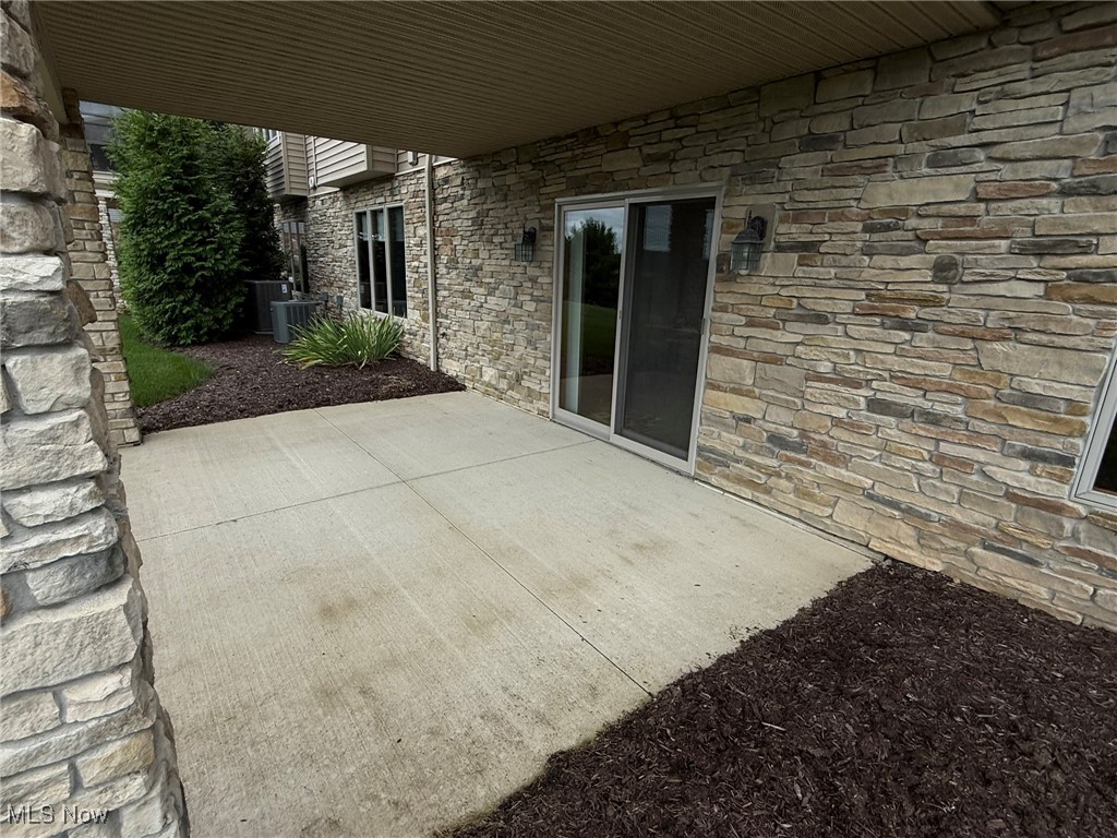 Oak Shadows Condos Ph 14 - Residential