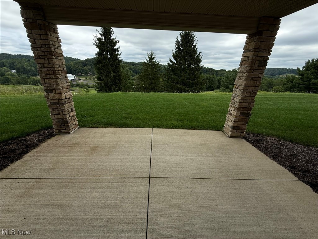 Oak Shadows Condos Ph 14 - Residential