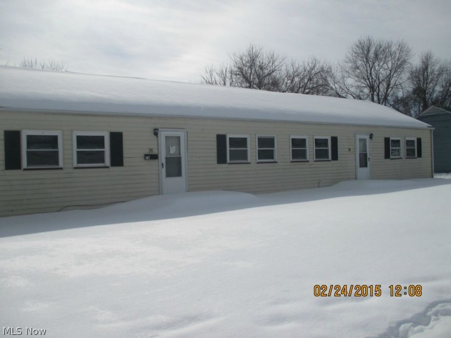 2 Unit Duplex, Each Unit with 2BR/1BA, and Laundry. Separate Utility Services. Great Opportunity for an Investment, or Owner Occupant. Not much to do here, paint and carpet! Don't wait, set up your showing today! Property is to be Sold AS-IS, seller will make no repair or offer warranty. Buyer is responsible for researching all information, taxes, assessments, seller will not pay for inspections or buyers closing cost. Seller has no reports or disclosures. Agents see broker remarks for offer instructions and requirements. Seller will review all offers after 5 full days on the market.