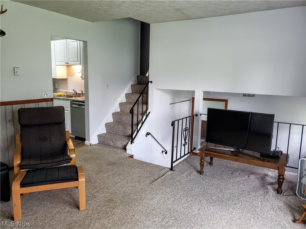 Leffingwell Estate - Residential