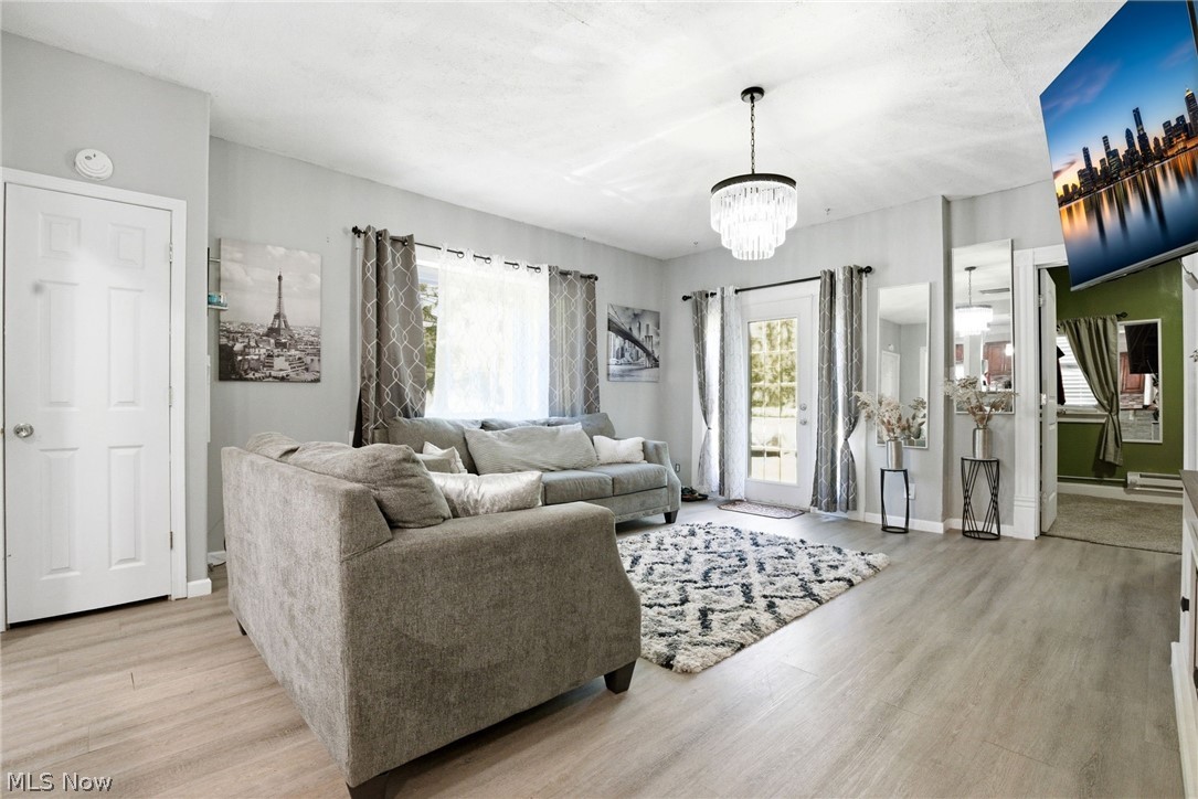 Lake Shore Blvd Estates 2 - Residential