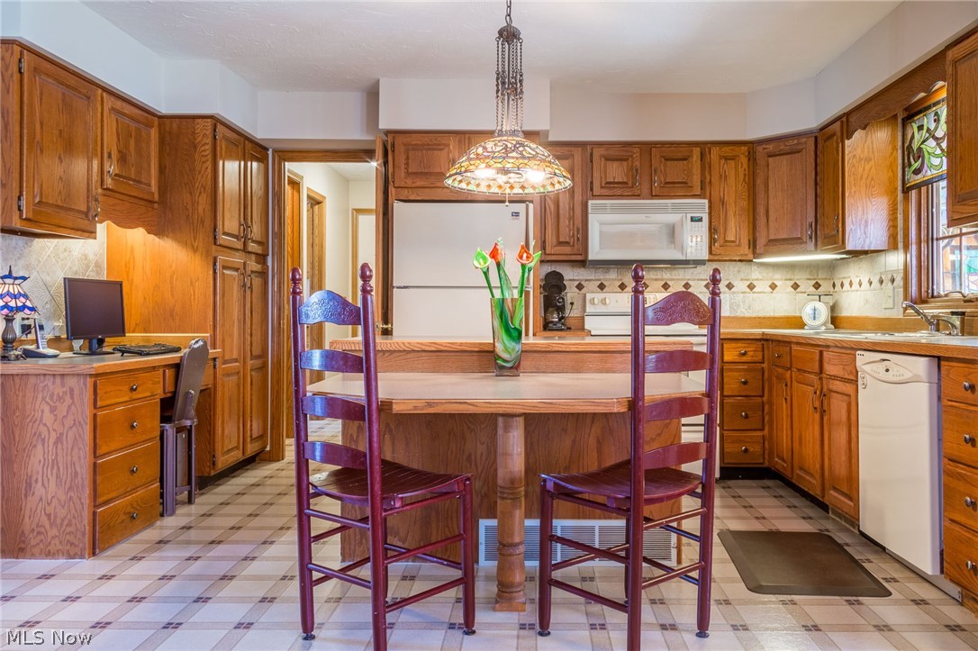 Black River 03 - Residential