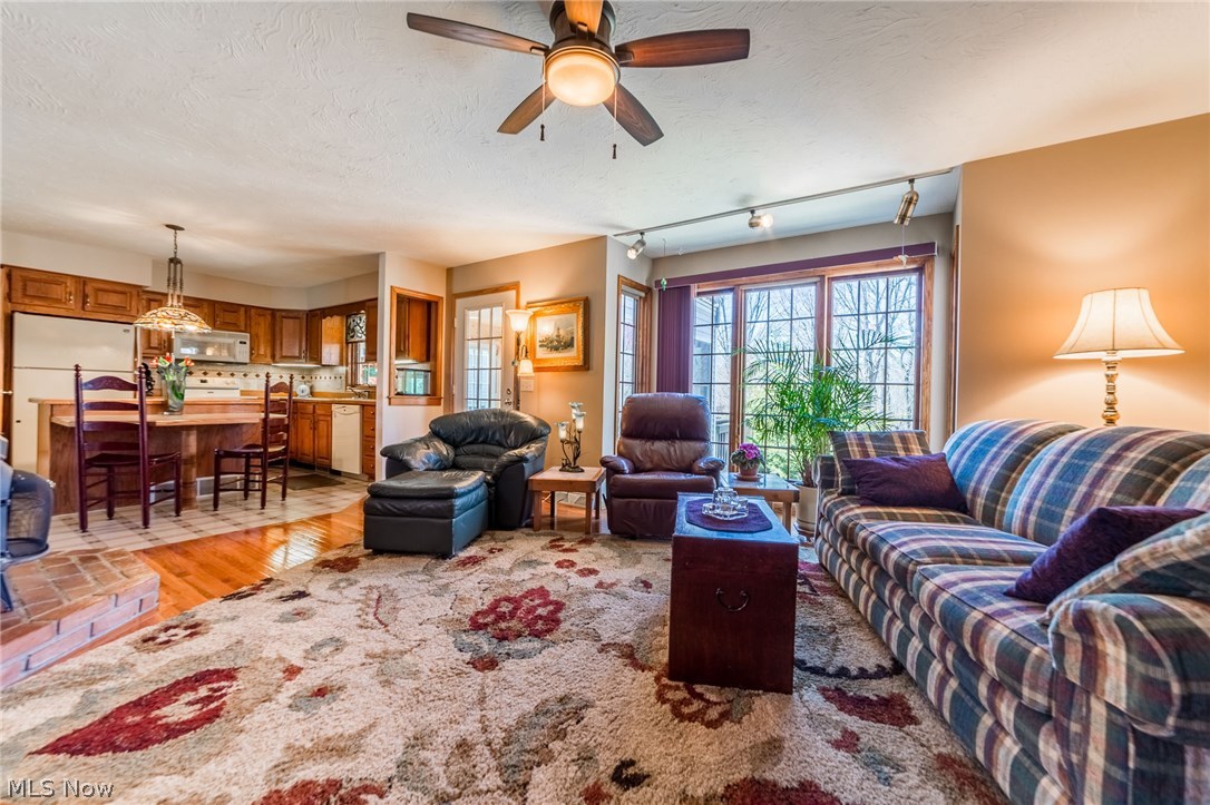 Black River 03 - Residential