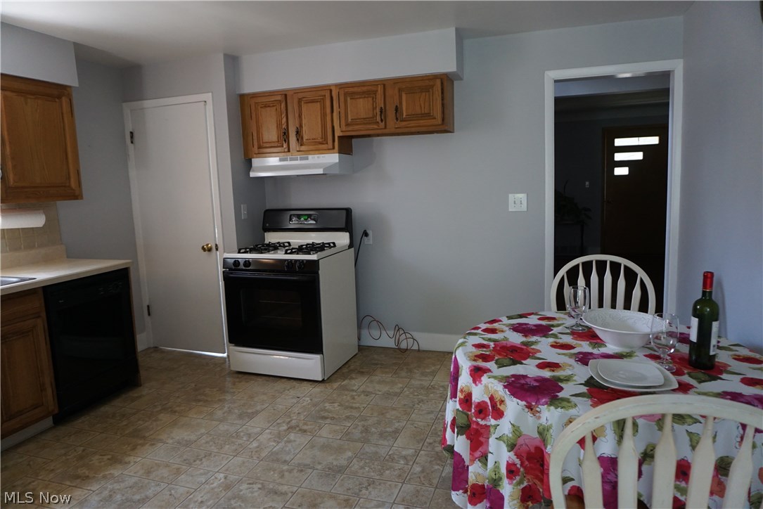 Larchmont Estates - Residential