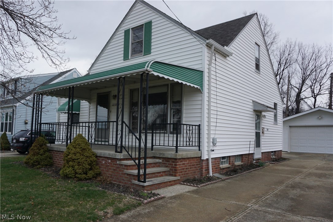 Larchmont Estates - Residential