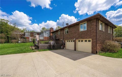 Tiny photo for 5326 Hillsboro Avenue SE, Canton, OH 44707 (MLS # 5239763)