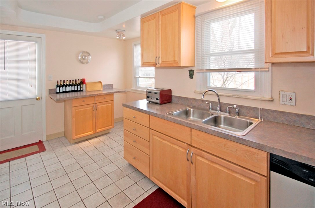 Cedar Center - Residential