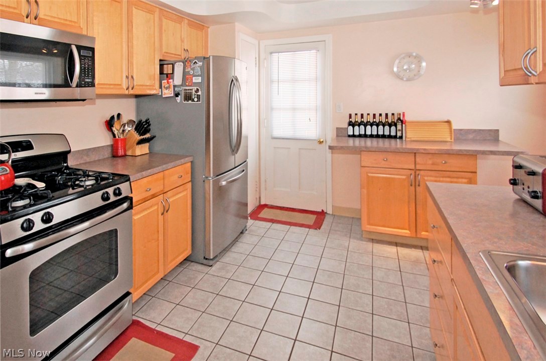 Cedar Center - Residential