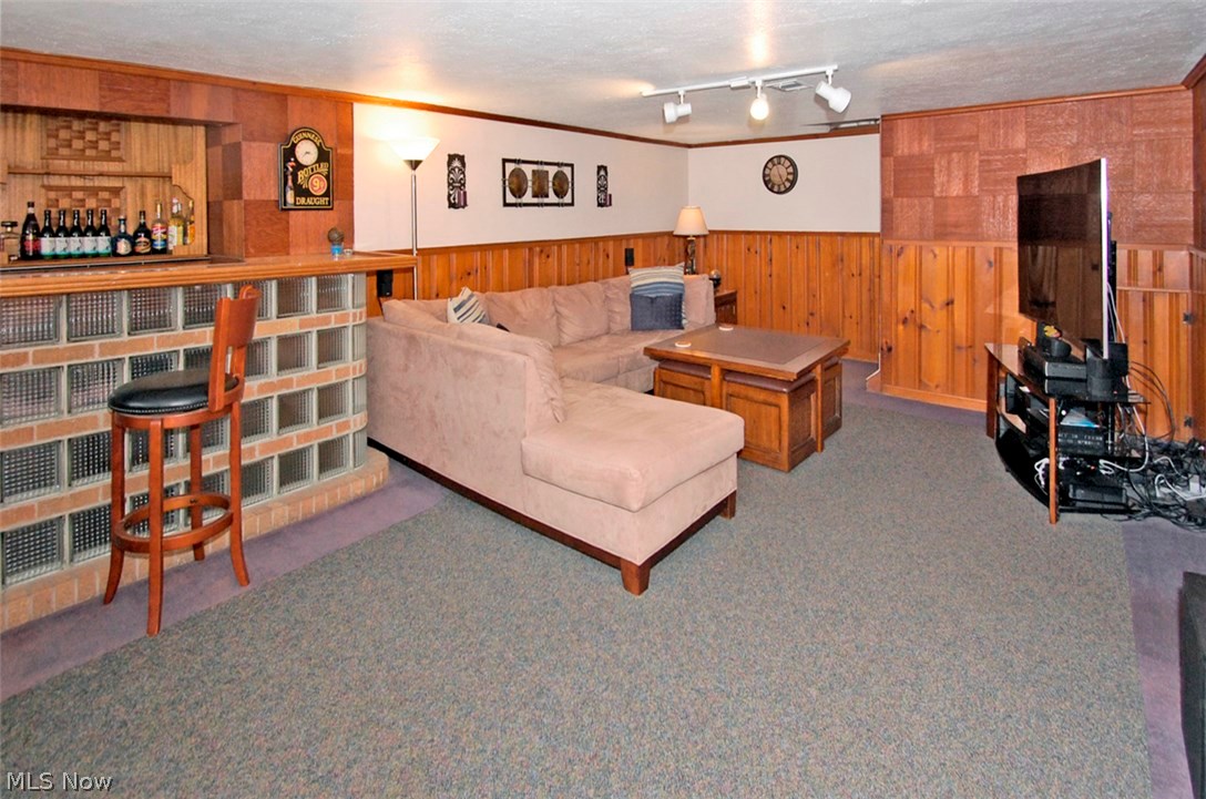 Cedar Center - Residential