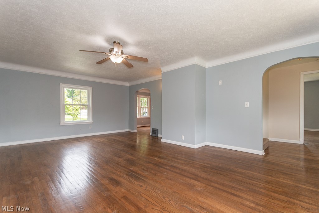 City/Mentor 10 - Residential