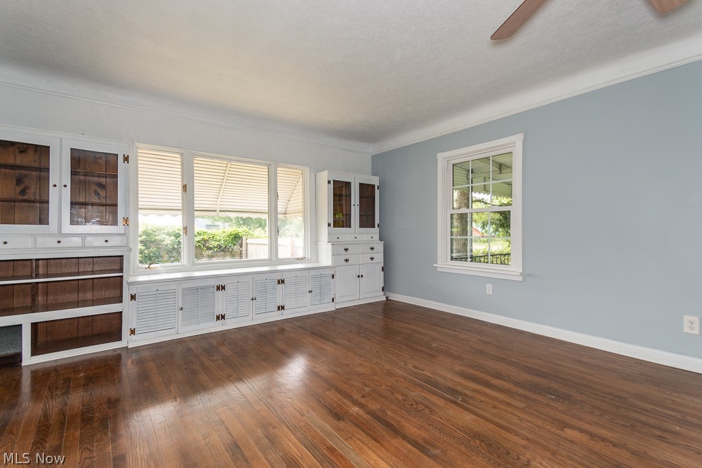 City/Mentor 10 - Residential