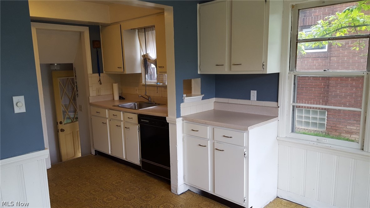 Henry Caines Lee Road - Residential Lease