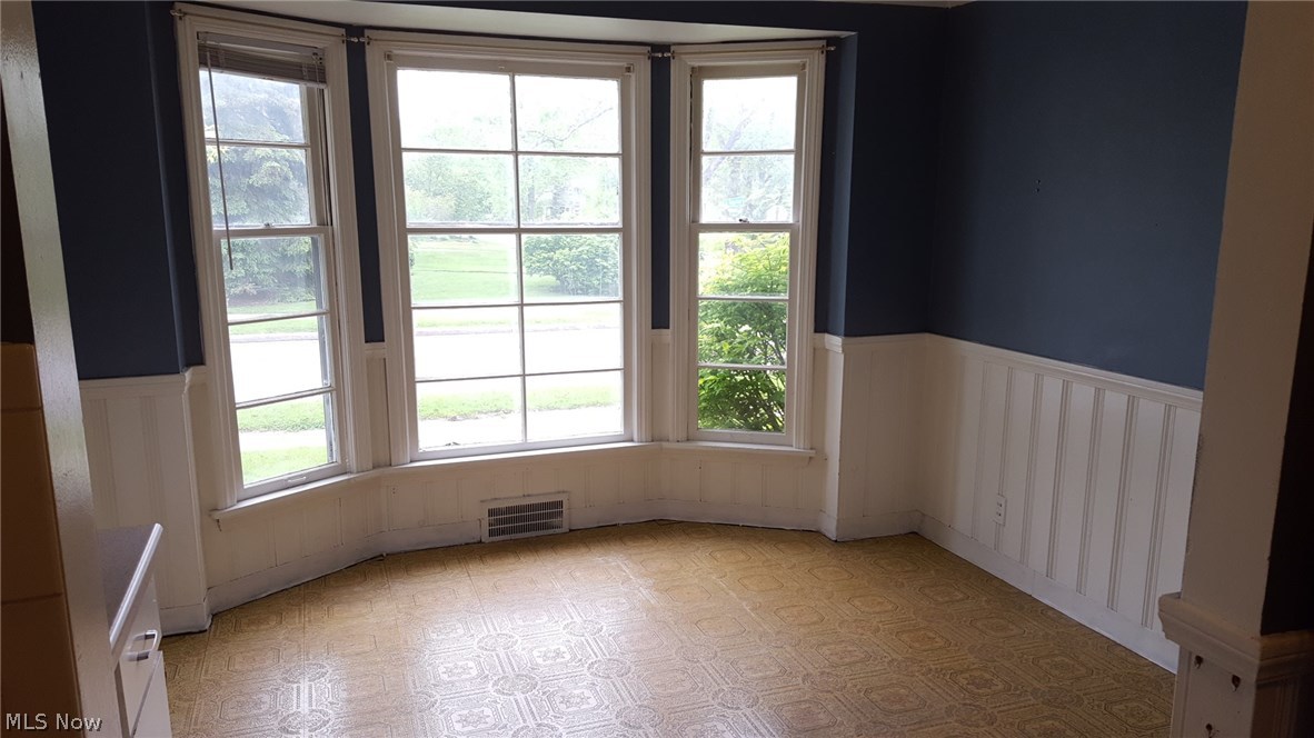 Henry Caines Lee Road - Residential Lease