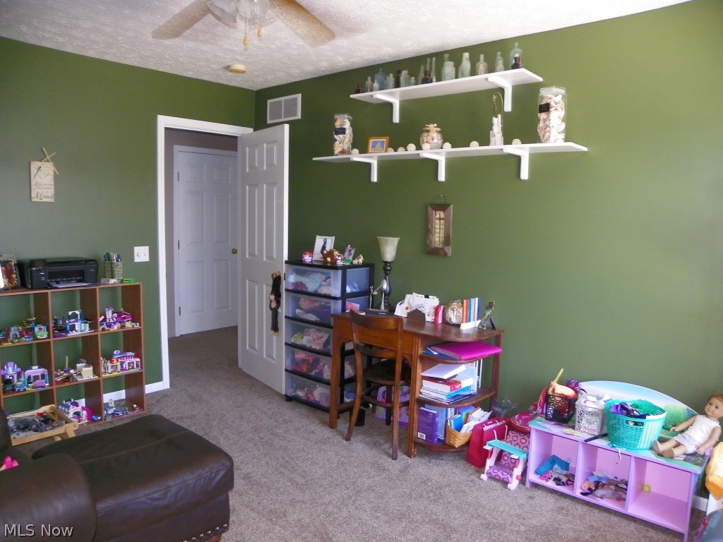 Lakes/Brittany Pointe - Residential