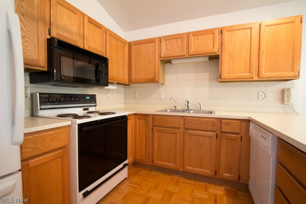 Bridgeport Colony Condo 02 - Residential