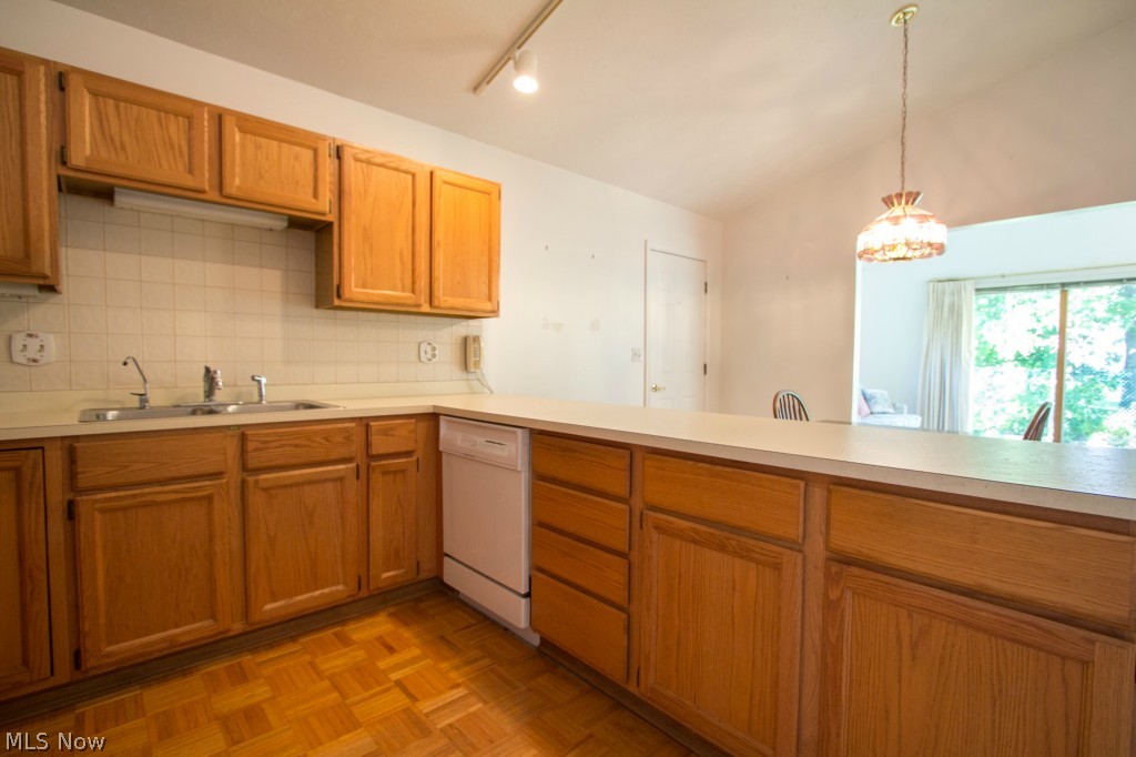 Bridgeport Colony Condo 02 - Residential