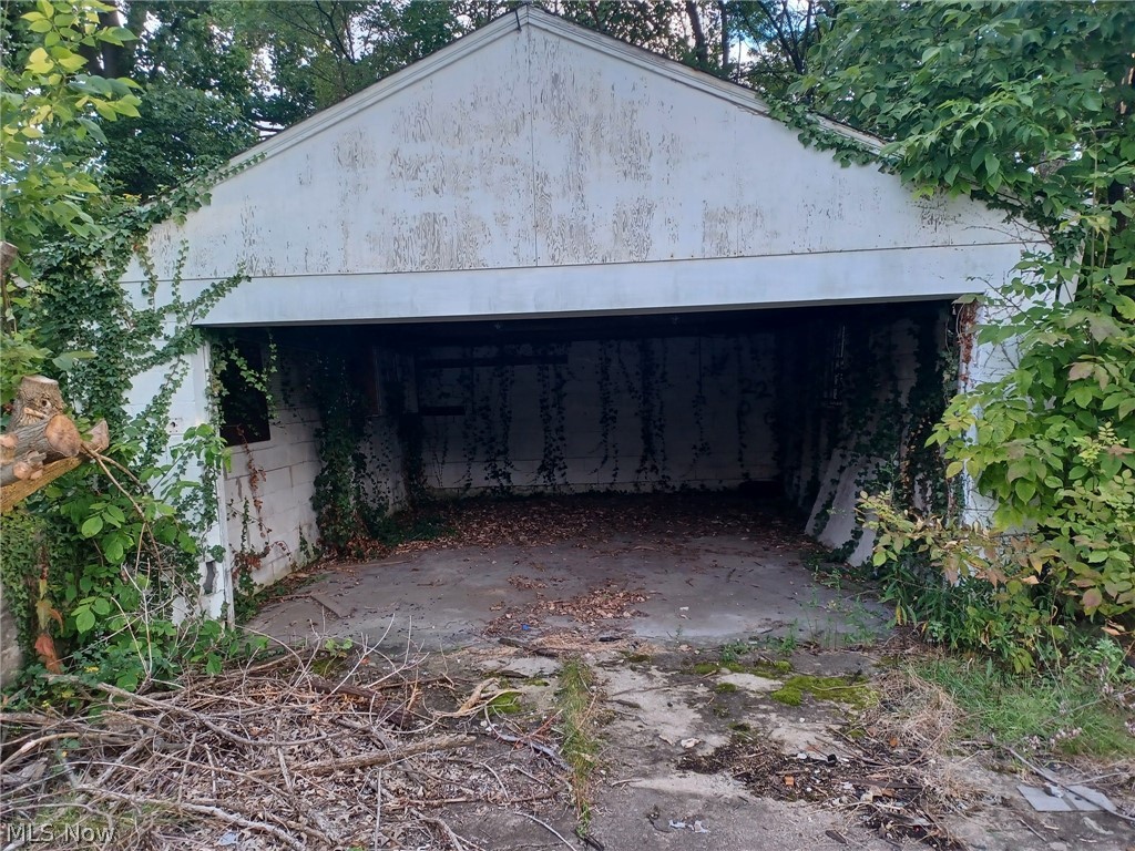 City/Youngstown - Residential