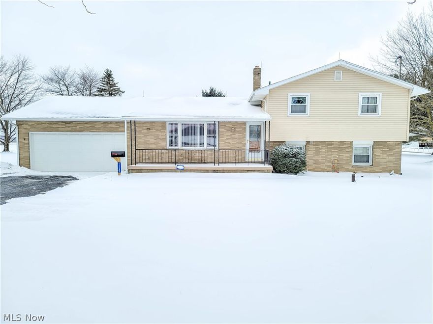 **** Absolute Auction *** March 11, 2021 Real Estate Features: Quality Brick & Vinyl Home in country location of Marlboro Twp, having 1,741 Sq Ft living area, features concrete front porch, carpeted living room w/built-in cupboard & guest closet, kitchen w/natural wood cupboards & vinyl plank flooring, ceiling fan, built-in electric cook-top stove & oven, refrigerator, dining area w/ceiling fan, second floor w/3 bedrooms & ceramic tile full bath, lower level consists of spacious family room w/stone front gas heater fireplace, possible 4th bedroom or office and full bath with shower & washer & dryer hook-ups. Relaxing, carpeted, knotty pine 3 seasons room. Utility room w/fuel oil furnace & central air, vinyl replacement thermopane windows, updated roof, 150 amp circuit breaker electric, 80 gal. elec. hot water heater, water softener system, well & septic, attached 2+ car garage w/paved drive, 1.16 acre level lot. Marlboro Twp., Marlington Schools, taxes $1,306.67 per half year. Open auc