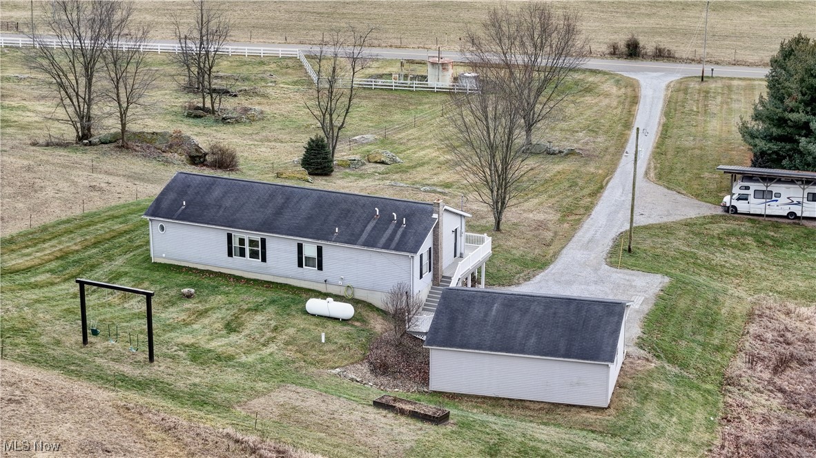 9715 Walnut Creek Bottom Road, Dundee, Ohio image 39