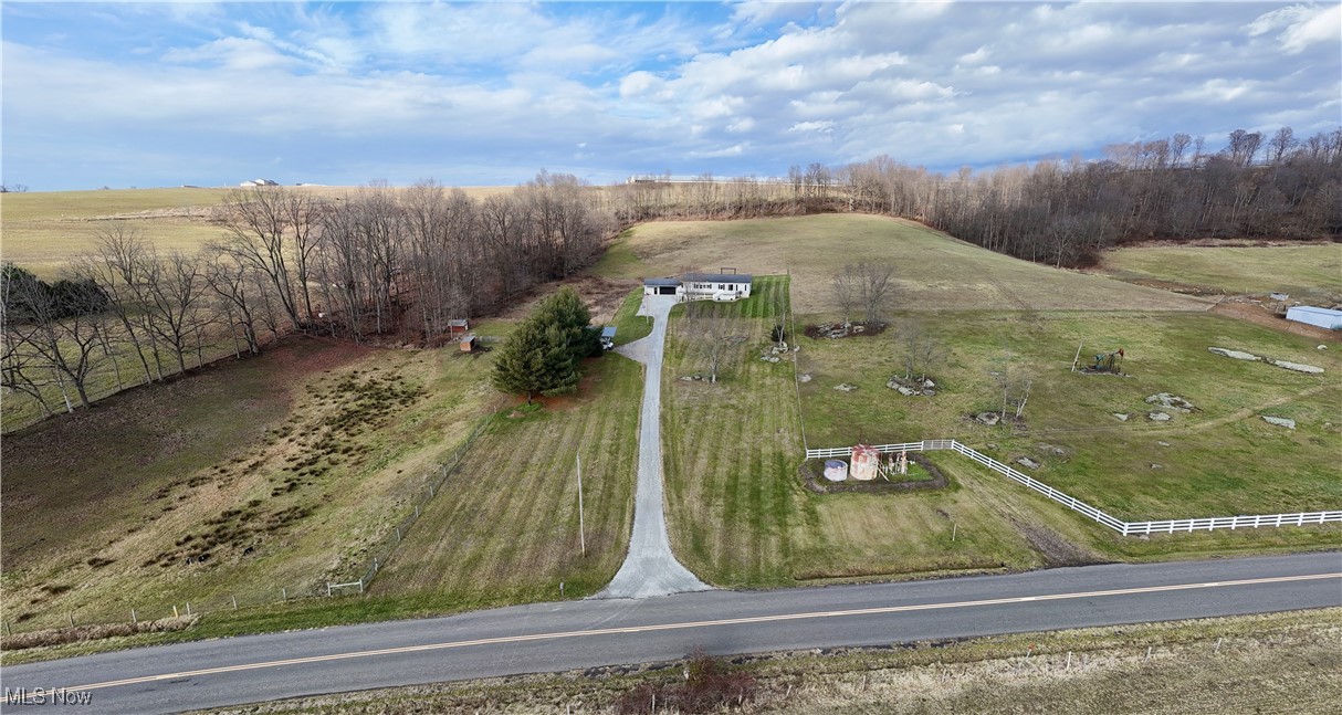 9715 Walnut Creek Bottom Road, Dundee, Ohio image 41