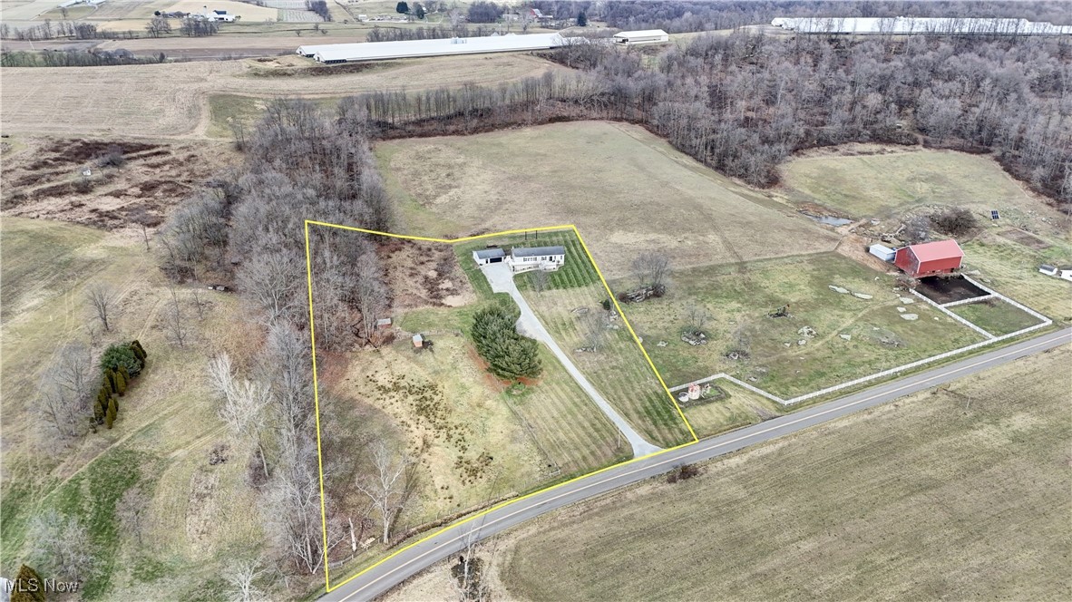 9715 Walnut Creek Bottom Road, Dundee, Ohio image 36