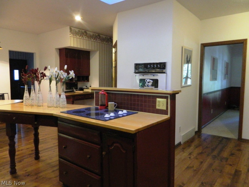 Hills & Dales - Residential