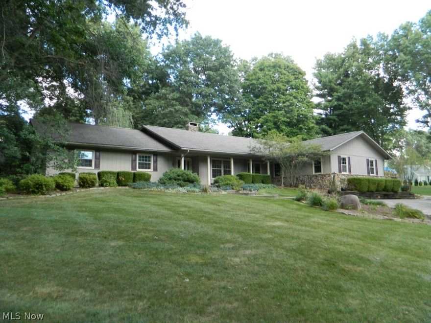 Nestled in the trees on a private cul-de-sac this spacious ranch home in perfectly positioned in the heart of Wooster. You will appreciate nature from the large screened in porch overlooking the .85 acre lot. Located on a quiet cul-de-sac in a family friendly neighborhood. The home offers over 3000 sq ft of finished living space, 4 bedrooms, 3 baths, study, multiple living areas and a large kitchen there is room for everyone in this unique home. The seller is offering a $2,000 paint and carpet allowance!