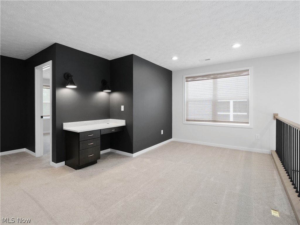 Broadview Heights Twnhms Sub - Residential