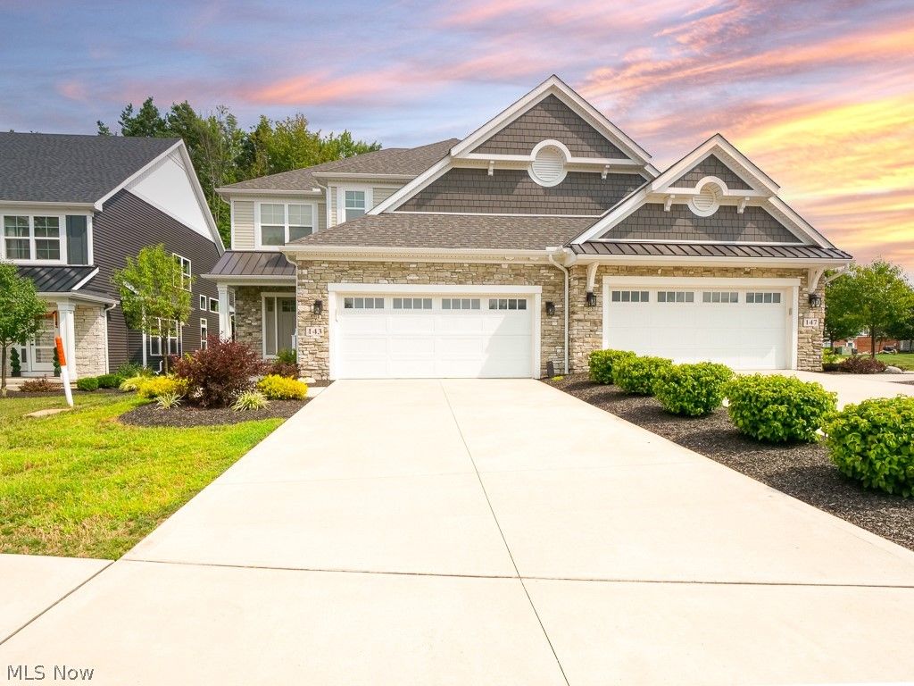 Photo of 143 Town Centre Drive, Broadview Heights, OH 44147 (MLS # 5191903)