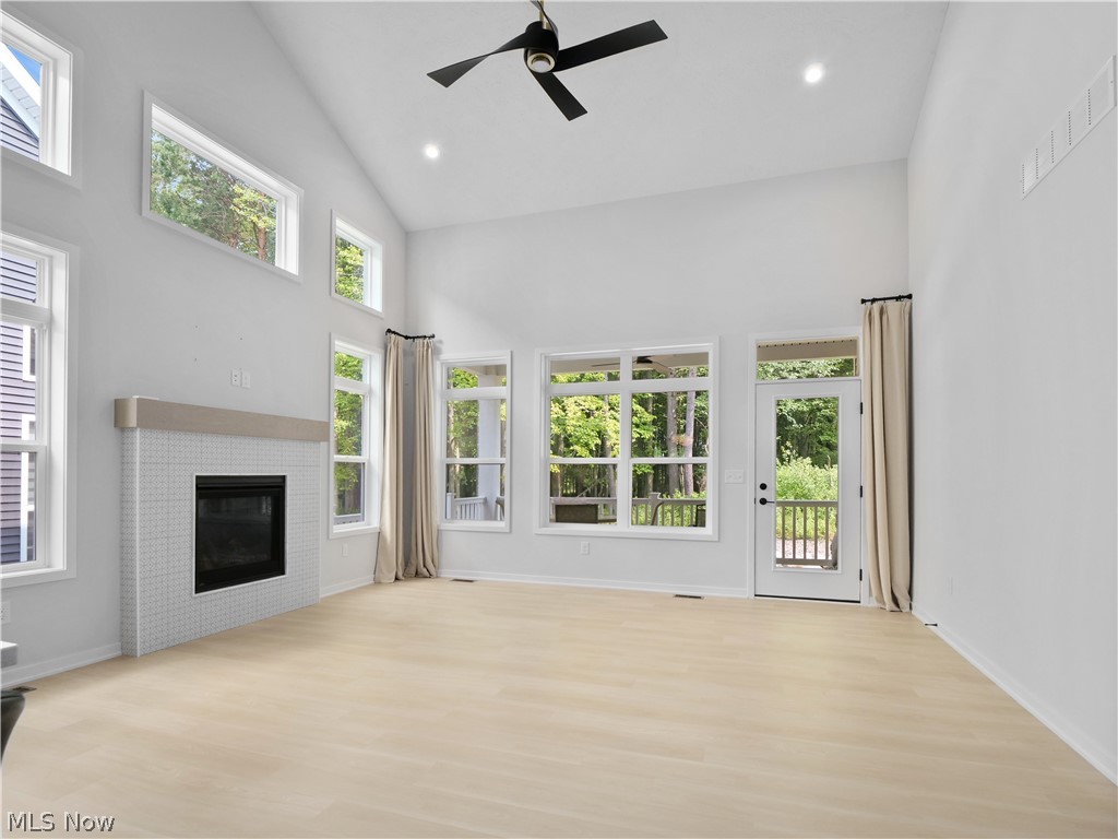 Broadview Heights Twnhms Sub - Residential