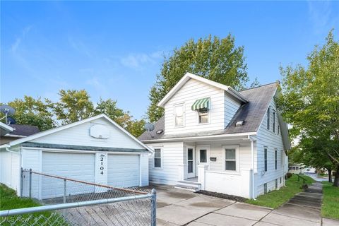 Homes For Sale - 2104 11th Street<br/> Akron, OH 44314