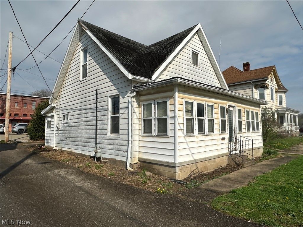 Photo of 409 East Street, Caldwell, OH 43724 (MLS # 5203152)