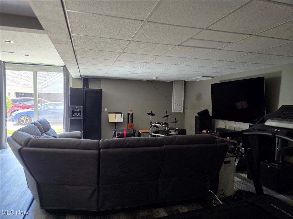 Rolling Hills - Residential Lease