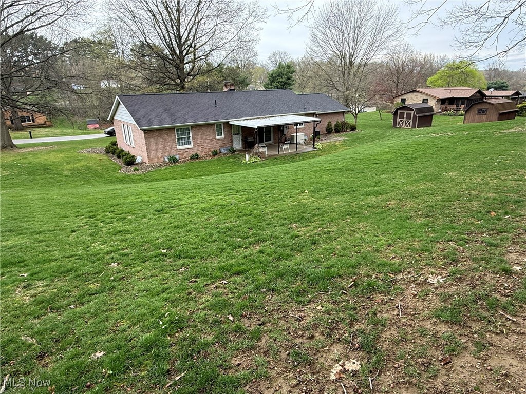2476 Willow Brook Drive, Dover, Ohio image 40