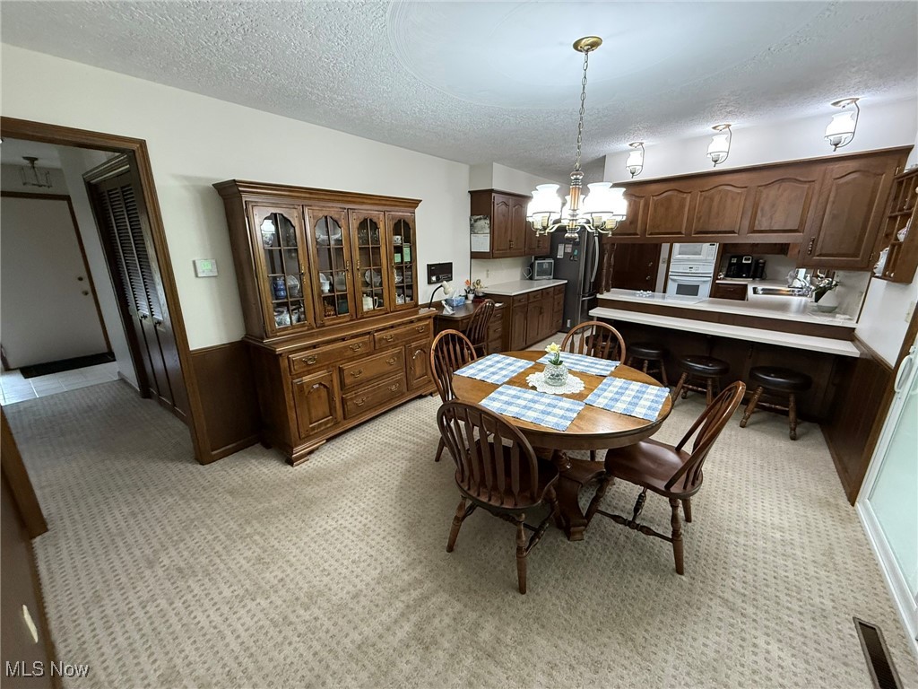 2476 Willow Brook Drive, Dover, Ohio image 14