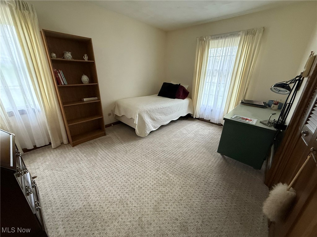 2476 Willow Brook Drive, Dover, Ohio image 21
