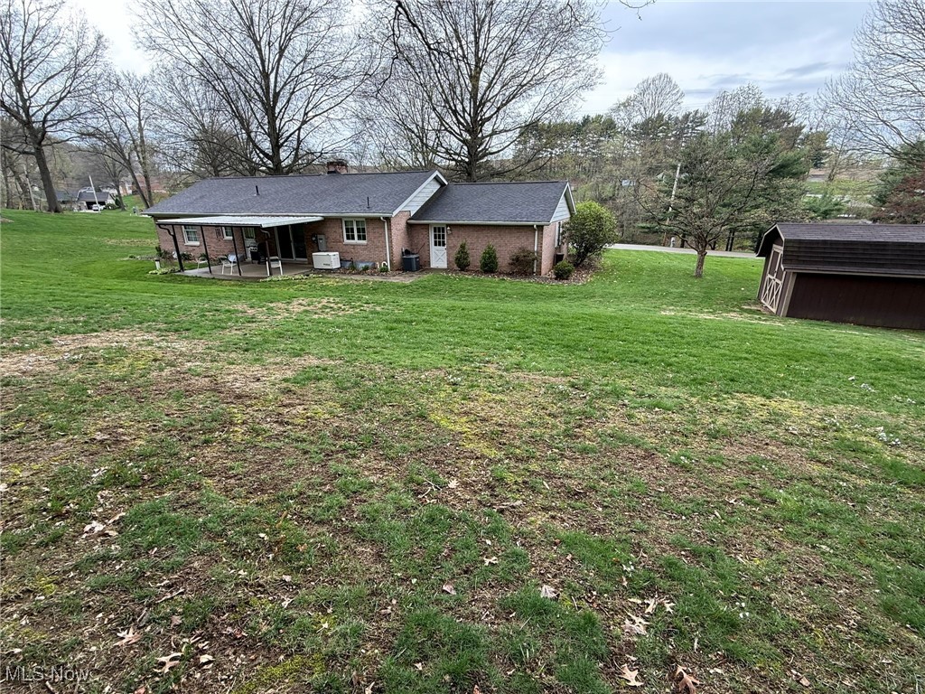2476 Willow Brook Drive, Dover, Ohio image 43