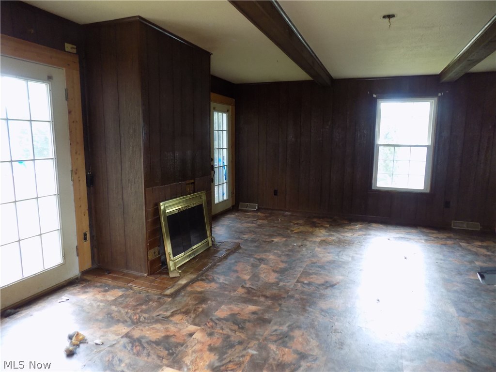 Decamp Place - Residential