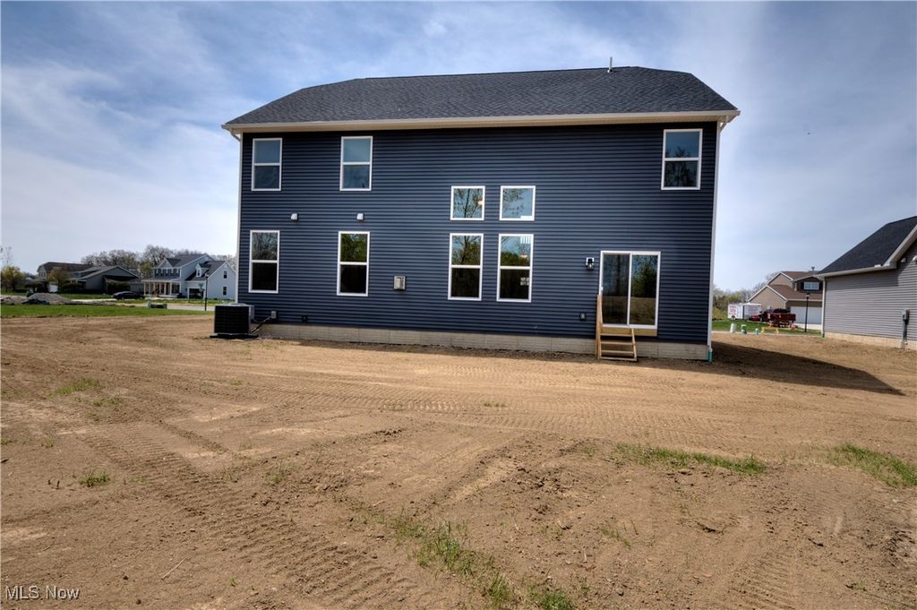 Photo of 46 Walnut Ridge Lane, Sandusky, OH 44870 (MLS # 5181876)