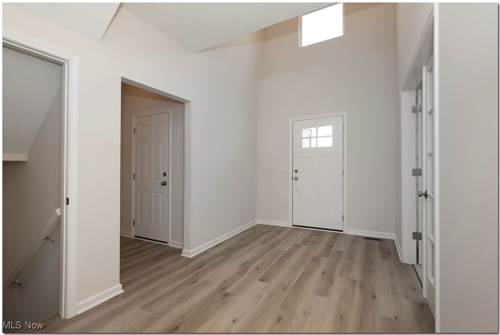 Photo of 46 Walnut Ridge Lane, Sandusky, OH 44870 (MLS # 5181876)