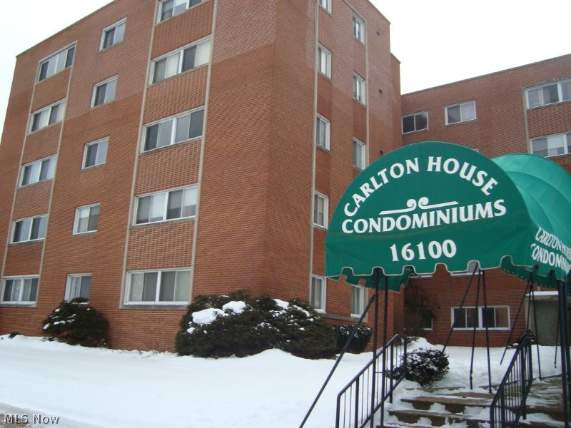 Carlton House - Residential