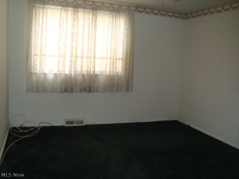 Carlton House - Residential