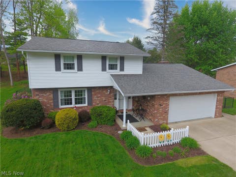 Homes For Sale - 965 Norwich Avenue<br/> Massillon, OH 44646