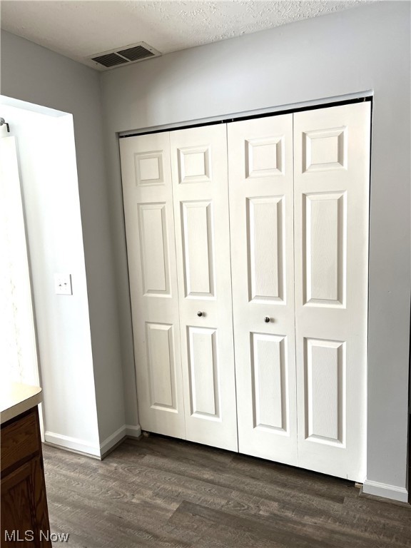 Cross Crk Lane Condo - Residential