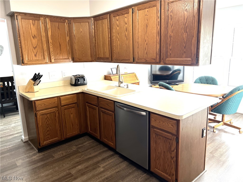 Cross Crk Lane Condo - Residential