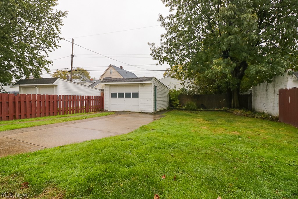 Rockefeller & Andrews Allotme - Residential