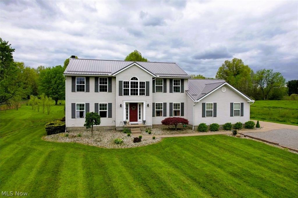 Photo of 12555 Akron Canfield Road, North Jackson, OH 44451 (MLS # 5207392)