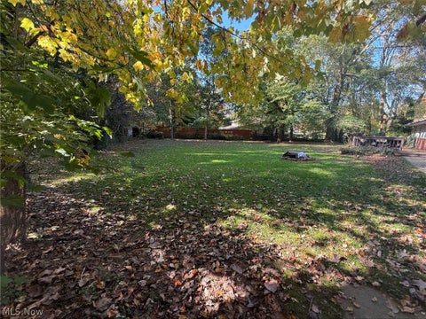 Tiny photo for 8257 Cricket Lane, Northfield, OH 44067 (MLS # 5255863)