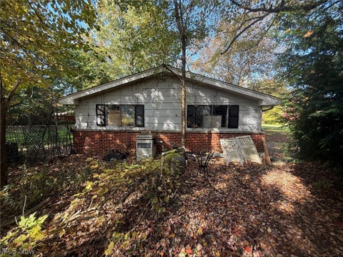 Tiny photo for 8257 Cricket Lane, Northfield, OH 44067 (MLS # 5255863)